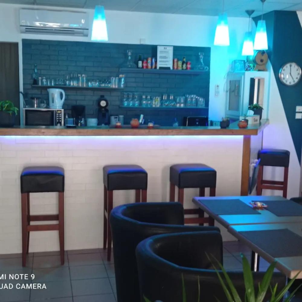 Photo Bar